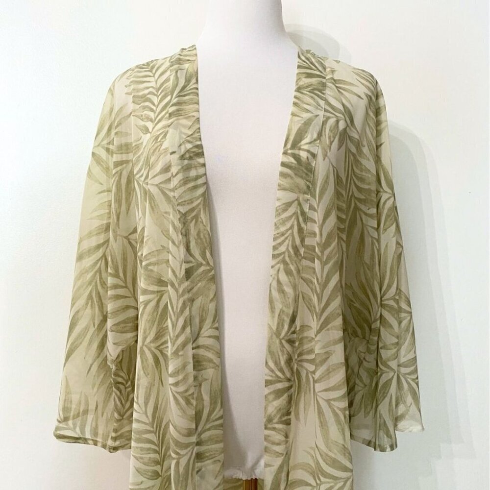 OYSHO WHITE GREEN LEAVES PATTERN SHEER LIGHTWEIGHT BELTED ROBE COVER-UP - M - Picture 6 of 11